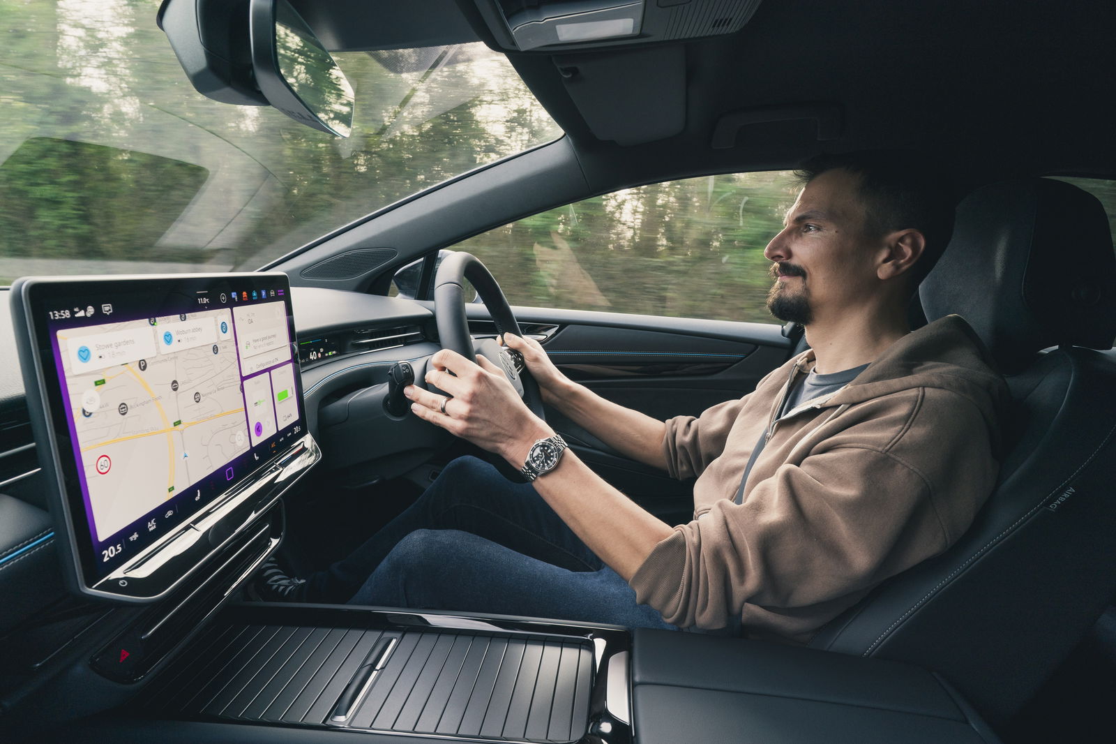 VW ID.7 - driving